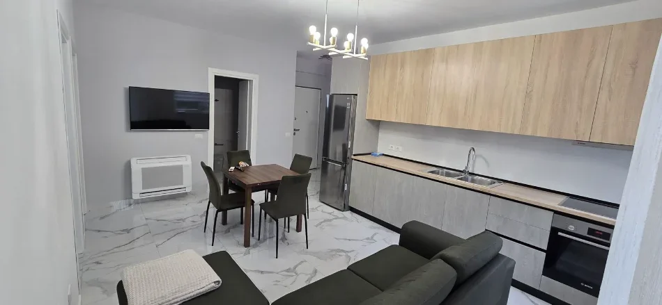 Tirane, jepet me qera apartament 2+1 Kati 3, 82 m² 600 € (LIQENI I THATE)