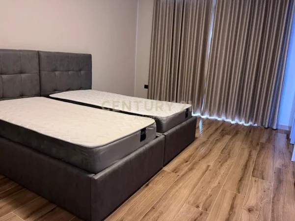 Durres, shitet apartament 2+1 Kati 6, 138 m² 441.600 € (Currila, Durres)