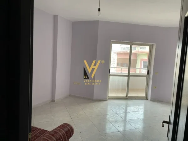 Tirane, shitet apartament 3+1+Ballkon Kati 5, 133 m² 166.250 € (FRESKU)