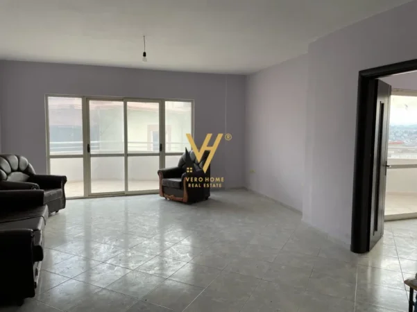 Tirane, shitet apartament 3+1+Ballkon Kati 5, 133 m² 166.250 € (FRESKU)
