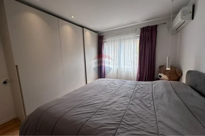 Tirane, jepet me qera apartament 1+1 Kati 4, 56 m² 650 € 