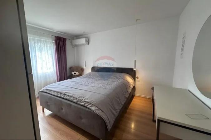 Tirane, jepet me qera apartament 1+1 Kati 4, 56 m² 650 € 