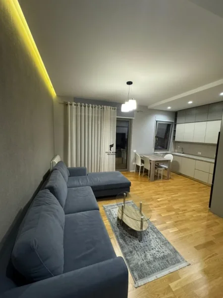 Tirane, jepet me qera apartament 2+1 Kati 7, 115 m² 1.200 € (DELIJORGJI)