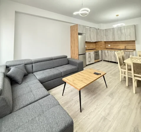 Tirane, jepet me qera apartament 1+1+Aneks+Ballkon Kati 4, 68 m² 500 € 