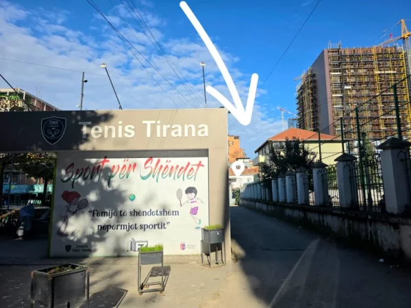 Tirane, jepet me qera apartament 1+1 , 70 m² 500 € (Myslym Shyri)