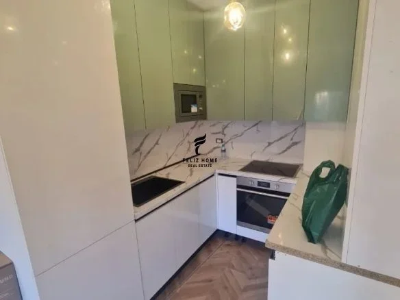 Tirane, shitet apartament 1+1 Kati 2, 62 m² 233.000 € (RRUGA E KAVAJES)