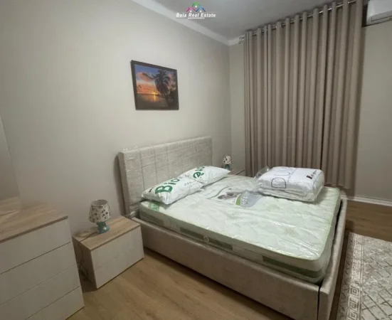 Tirane, jepet me qera apartament 1+1 Kati 5, 65 m² 550 € (Pallatet Agimi)