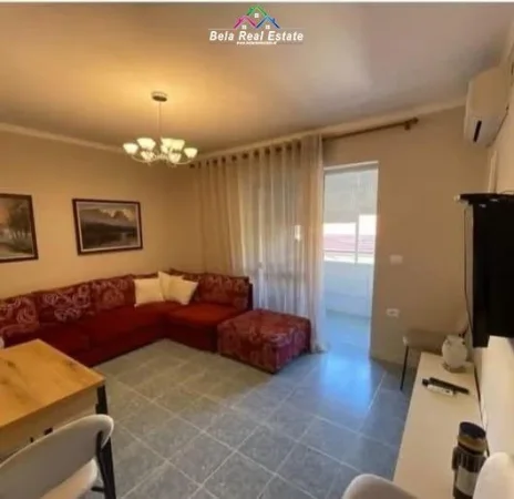Shqiperi, jepet me qera apartament 2+1 Kati 3, 80 m² 720 € (bulevardi zogu i pare)