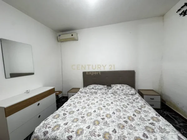 Tirane, jepet me qera apartament 2+1 Kati 0, 250 m² 550 € (don bosko)