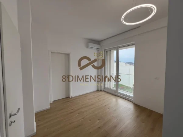 Tirane, jepet me qera Vile 3 Katshe Kati 0, 196 m² 1.300 € (farke)