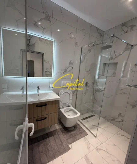 Tirane, jepet me qera apartament 1+1 Kati 1, 66 m² 450 € (RRUGA E DIBRES)