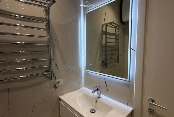 Tirane, jepet me qera apartament 2+1 Kati 6, 80 m² 780 € (Rruga Jordan Misja)