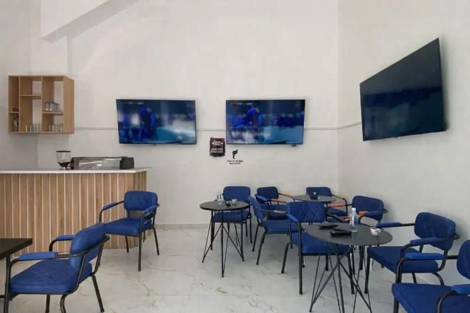 Tirane, jepet me qera lokal Kati 0, 45 m² 500 € (DON BOSKO)