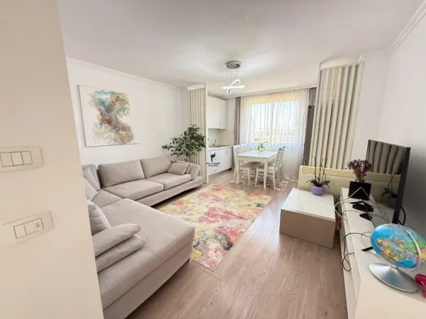 Tirane, shitet apartament 2+1 Kati 5, 90 m² 140.000 € (KINOSTUDIO)