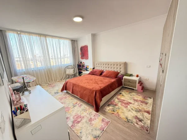 Tirane, shitet apartament 2+1 Kati 5, 90 m² 140.000 € (KINOSTUDIO)