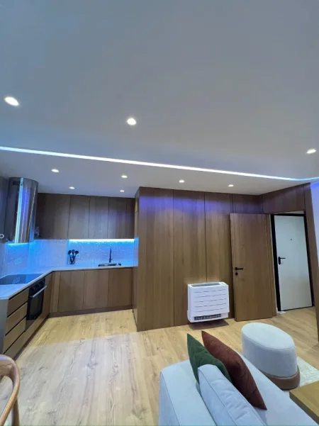 Tirane, jepet me qera apartament 1+1 Kati 1, 700 € 