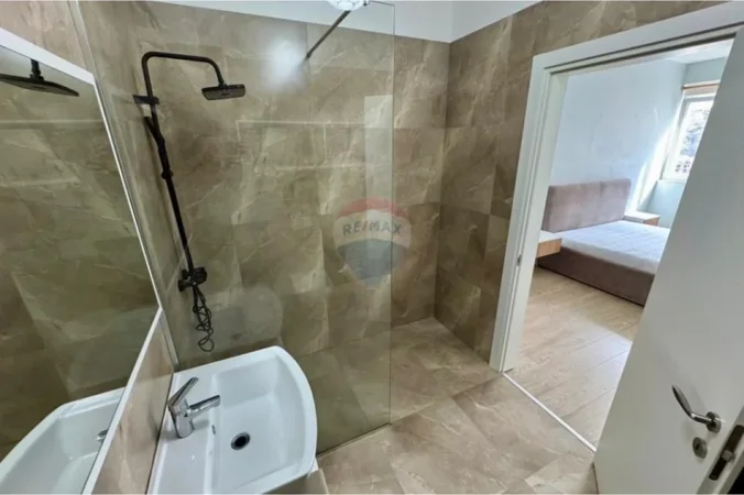 Tirane, shitet apartament 2+1 , 105 m² 278.000 € 