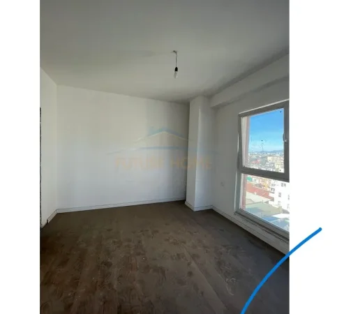 Tirane, shitet apartament 2+1+Ballkon Kati 7, 104 m² 187.000 € (Rruga Dritan Hoxha, Kompleksi Aura)