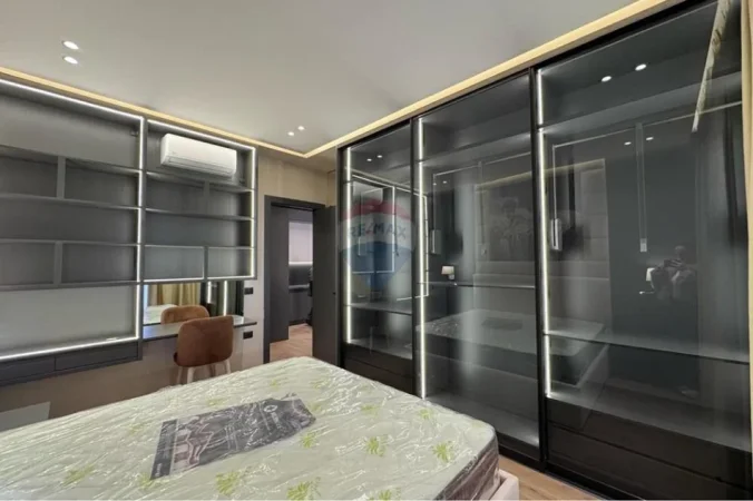 Tirane, jepet me qera apartament 1+1 , 73 m² 1.000 € (Delijorgji)