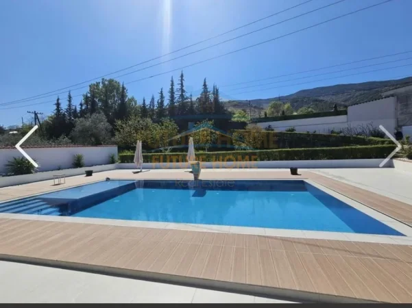 Tirane, jepet me qera Vile 2 Katshe Kati 0, 315 m² 3.500 € (Palma Nova)