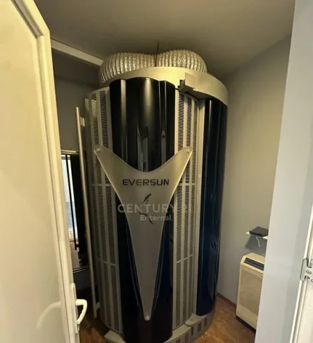 Tirane, jepet me qera ambjent biznesi Kati 2, 100 m² 1.500 € 