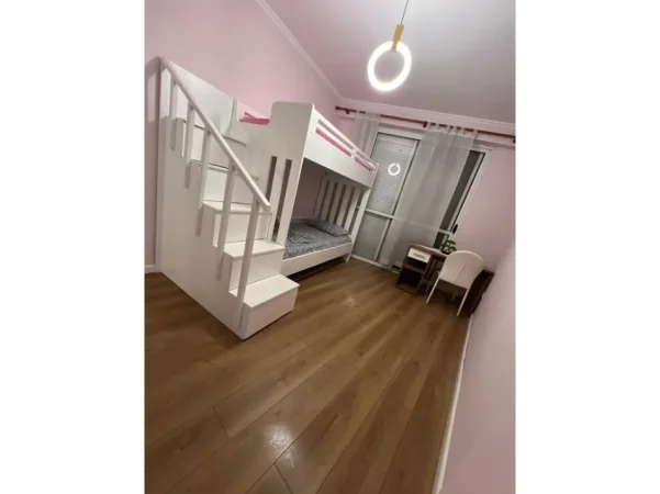 Tirane, shitet apartament 2+1+Ballkon Kati 5, 117 m² 173.000 € (Unaza e Re)