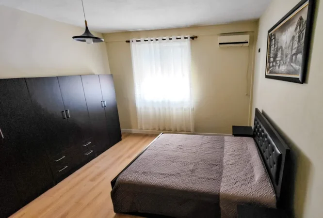 Tirane, jepet me qera nga Pronari, pa-komision apartament 2+1+Aneks Kati 2, 110 m² 50.000 € (Jepet me qera apartament 2+1 pranë Bulevardit të ri)