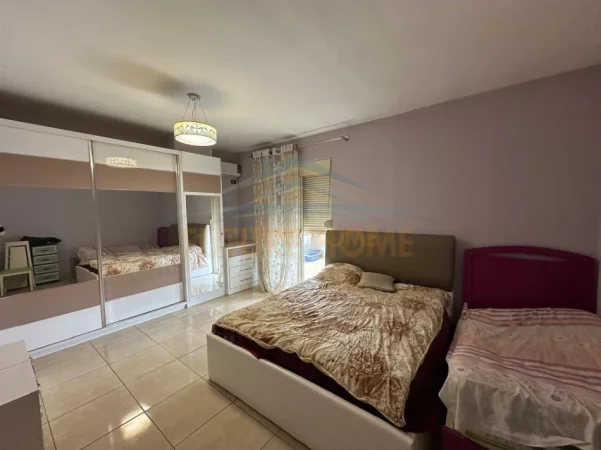 Tirane, shitet apartament 2+1+Ballkon Kati 6, 104 m² 150.000 € (Astir)
