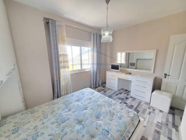 Durres, shitet apartament 1+1 Kati 7, 75 m² 77.000 Euro (Plazh-Hekurudha, Durres)