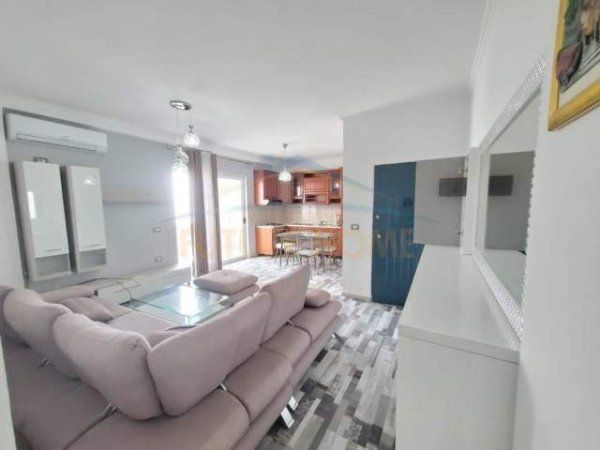Durres, shitet apartament 1+1 Kati 7, 75 m² 77.000 Euro (Plazh-Hekurudha, Durres)