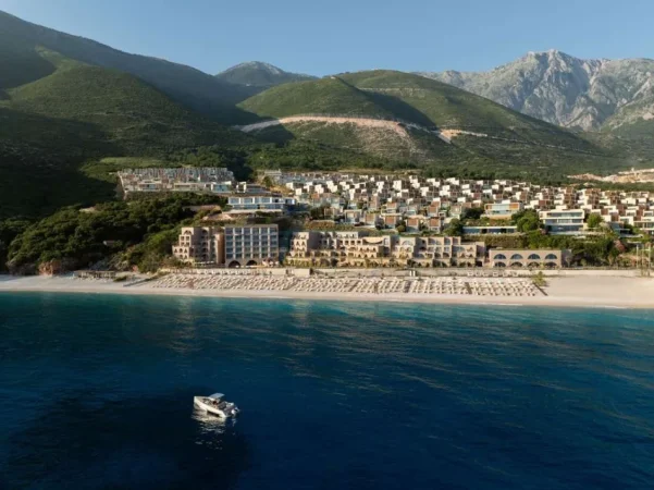 Vlore, shitet apartament 2+1+Ballkon Kati 1, 107 m² 550.000 € (Green Coast, Palase)