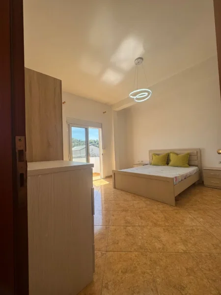 Tirane, jepet me qera apartament 1+1 Kati 3, 70 m² 350 € (Misto Mame)