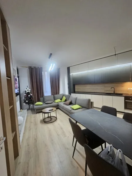 Tirane, jepet me qera apartament 2+1 Kati 4, 110 m² 1.000 € (KOPSHTI ZOOLOGJIK)
