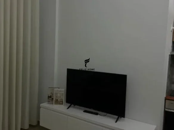 Tirane, jepet me qera apartament 1+1 Kati 3, 75 m² 520 € (KODRA E DIELLIT)