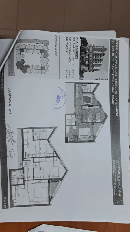 Tirane, shitet apartament 2+1 Kati 9, 98 m² (zogu i zi)