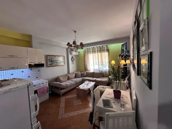 Tirane, jepet me qera apartament 1+1 Kati 6, 56 m² 430 € (ASTIR)