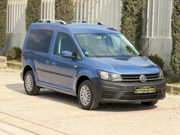 Durres, shitet makine VOLKSWAGEN CADDY 2.0 Nafte, blu e hapur automatik Klima