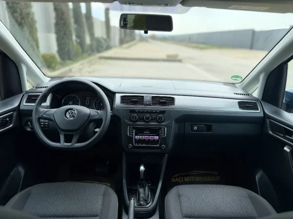 Durres, shitet makine VOLKSWAGEN CADDY 2.0 Nafte, blu e hapur automatik Klima