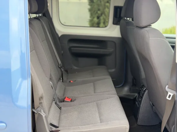 Durres, shitet makine VOLKSWAGEN CADDY 2.0 Nafte, blu e hapur automatik Klima