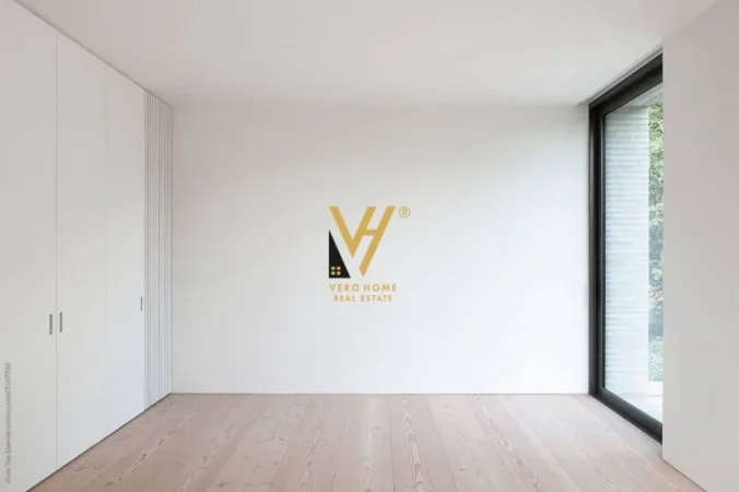 Tirane, shitet ambjent biznesi Kati 1, 60 m² 260.000 € (MUHAMET GJOLLESHA)