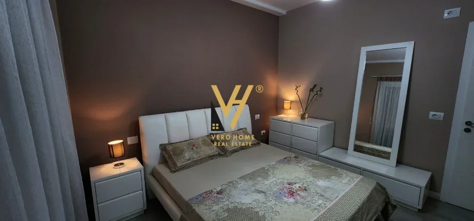 Tirane, jepet me qera apartament 1+1+Ballkon Kati 3, 78 m² 800 € (RRUGA ISLAM ALLA)