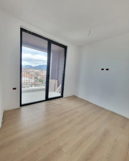 Tirane, shitet apartament 1+1 Kati 9, 76 m² 120.000 € (REZIDENCA 5D)