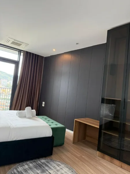 Tirane, shitet apartament 2+1+Ballkon Kati 9, 132 m² (Liqeni Artificial) Lake View Residence
