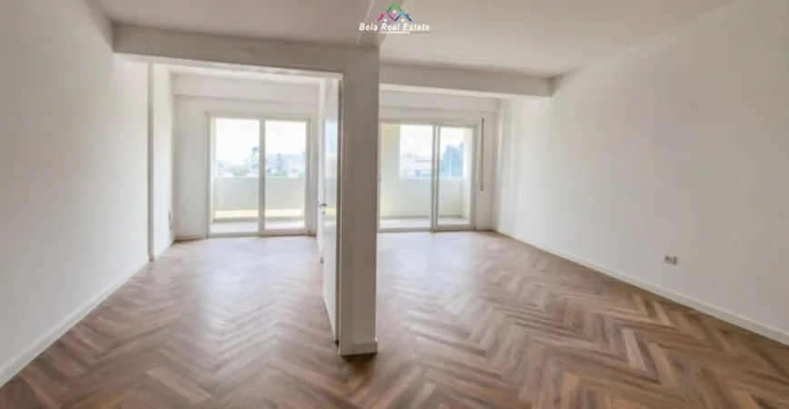 Tirane, jepet me qera apartament 1+1+Ballkon Kati 3, 70 m² 520 € (bedri karapici)