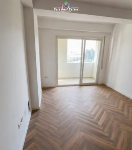 Tirane, jepet me qera apartament 1+1+Ballkon Kati 3, 70 m² 520 € (bedri karapici)