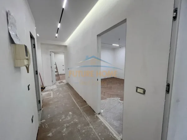 shitet apartament 2+1 Kati 6, 100 m² 320.000 € (Ish Ekspozita)