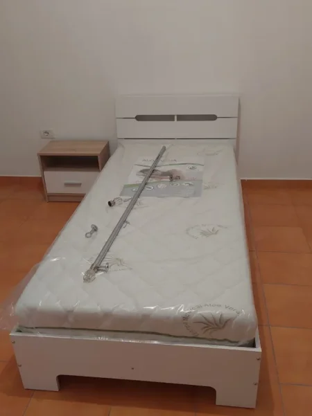 Tirane, jepet me qera apartament 2+1+Ballkon Kati 8, 110 m² 450 € (Astir)