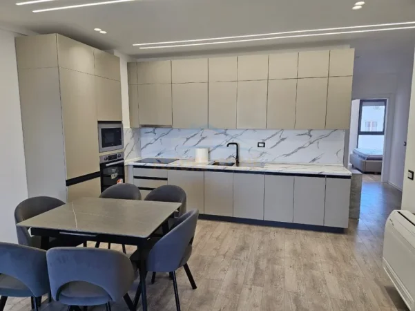 Tirane, shitet apartament 2+1+Ballkon Kati 6, 108 m² 249.780 € (Rezidneca Ndregjoni),Jordan Misja