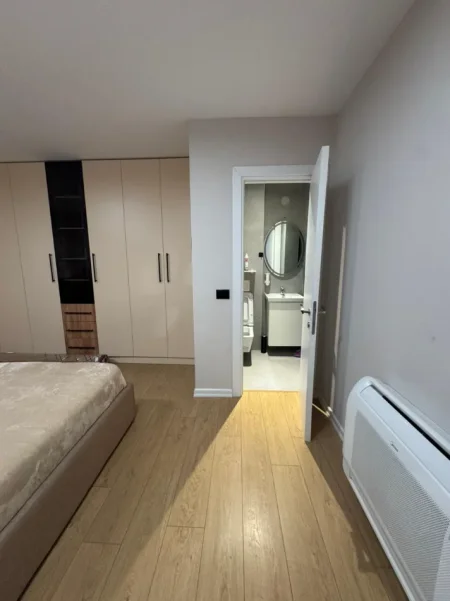 Me Qera : 2+1+2wc📍Shkolla e Bashkuar (Rruga e Dibres) - 65,000 Leke/muaj - S.80m² - Kt.0 || E Pabanuar me Pare - Akull e Re✨️