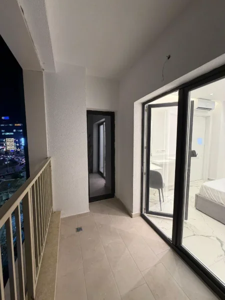 Tirane, jepet me qera apartament 1+1+Ballkon Kati 6, 70 m² 700 € 